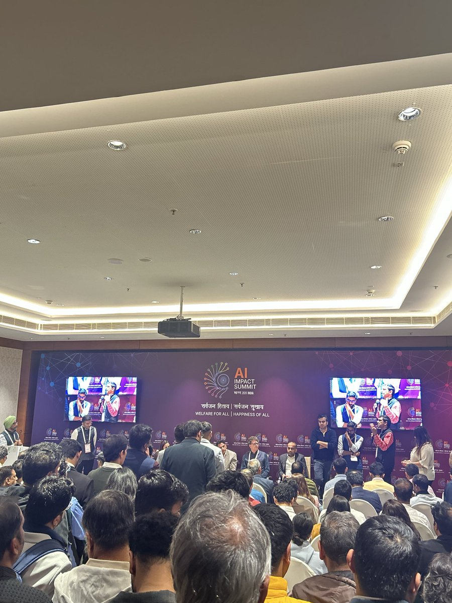 We are here and the energy is real to connect learn &amp; showcase what we are building with <a href="/GrovioAI/">Grovio AI</a> 

As well great to attend and meet leaders from AI startups ecosystem <a href="/aakrit/">Aakrit Vaish</a> <a href="/BKartRed/">Karthik Reddy</a> <a href="/GulatiSinghJ/">Jasminder Singh Gulati</a> <a href="/drriteshmalik/">Dr Ritesh Malik</a> <a href="/natashamalpani/">Natasha Malpani 👁</a> 

<a href="/akachandan1/">Chandan Kumar</a>