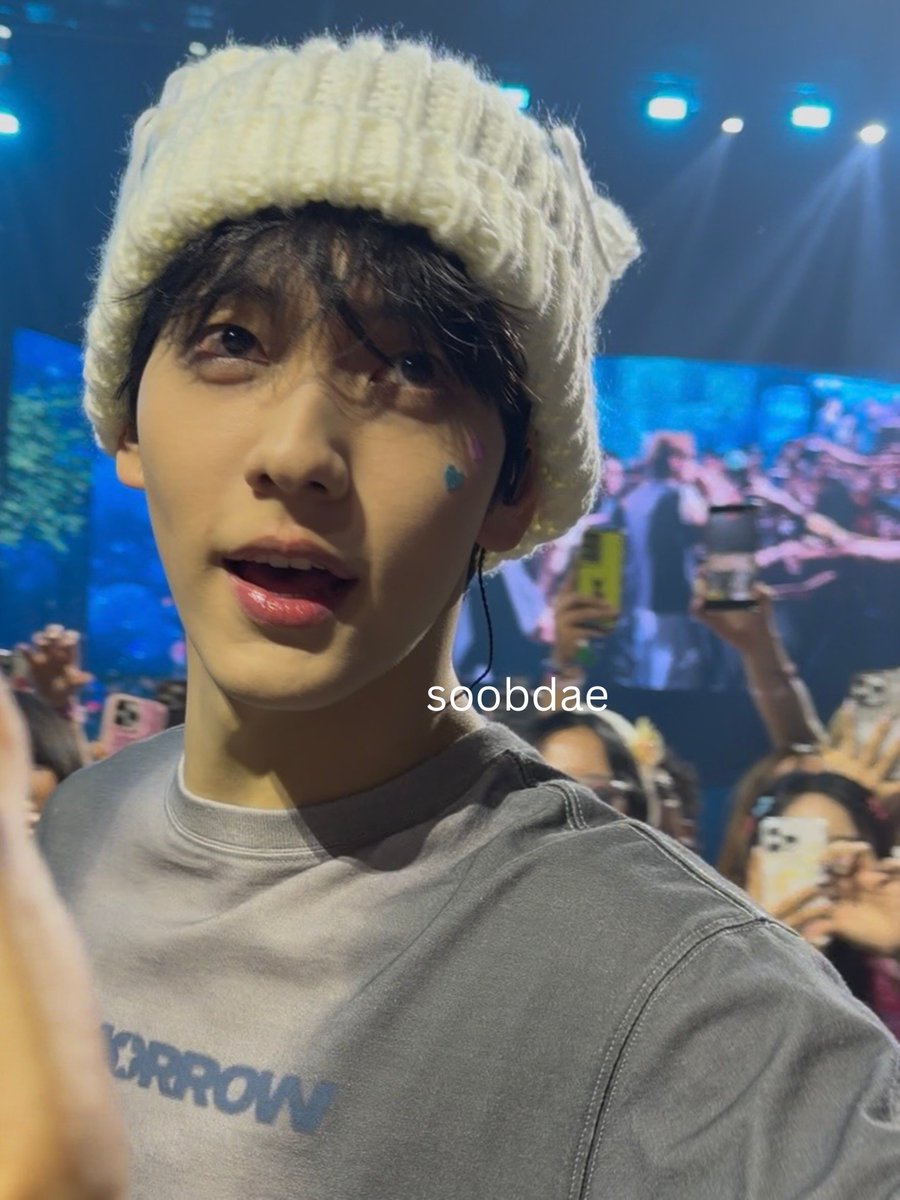 260214 txt act tomorrow in kl

i would never move on from this

#TXTinKL #SOOBIN #수빈 #TXT