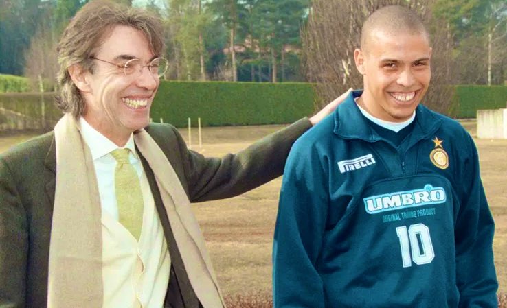 Massimo #Moratti a RadioRai: “#Chivu assomiglia a #Mourinho. Il Var ha complicato il calcio. La #Juve si lamenta? Sono cambiati i tempi. Mi sembra abbiano un po' esagerato nelle proteste, come se fosse una vittima terribile del calcio italiano cosa che la storia non ricorda…”