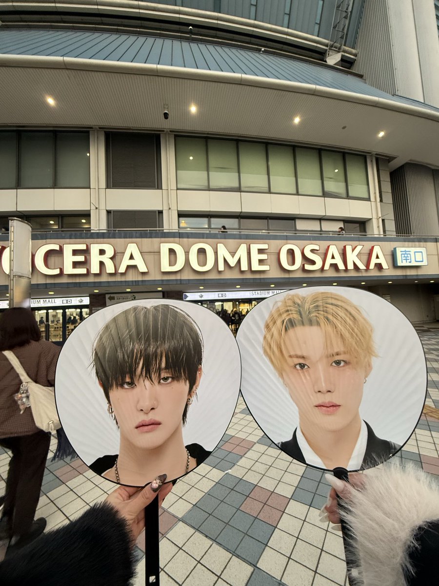 KINGJIHOON3's tweet photo. 4月ぶりのジフンくん本当にカッコよかったなぁぁぁ🥺👑ずっと待ち望んでたハイトーンにタンクトップ見れてチケ代以上の価値〜💘 https://t.co/PmuuKUYCxs