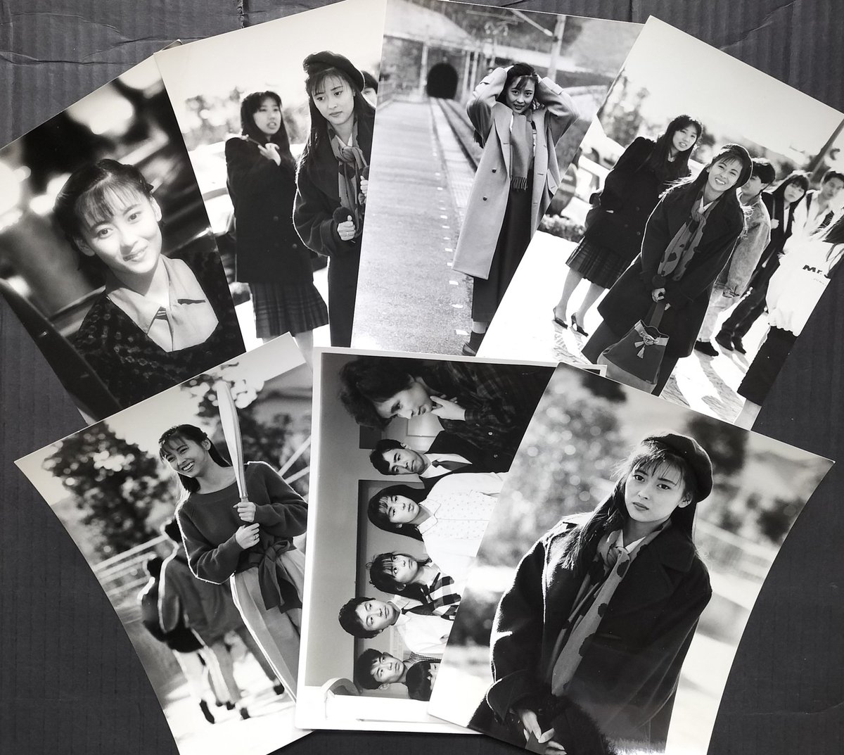本日入荷のアイドルグッズから。 中山美穂の宣伝用モノクロ写真7枚