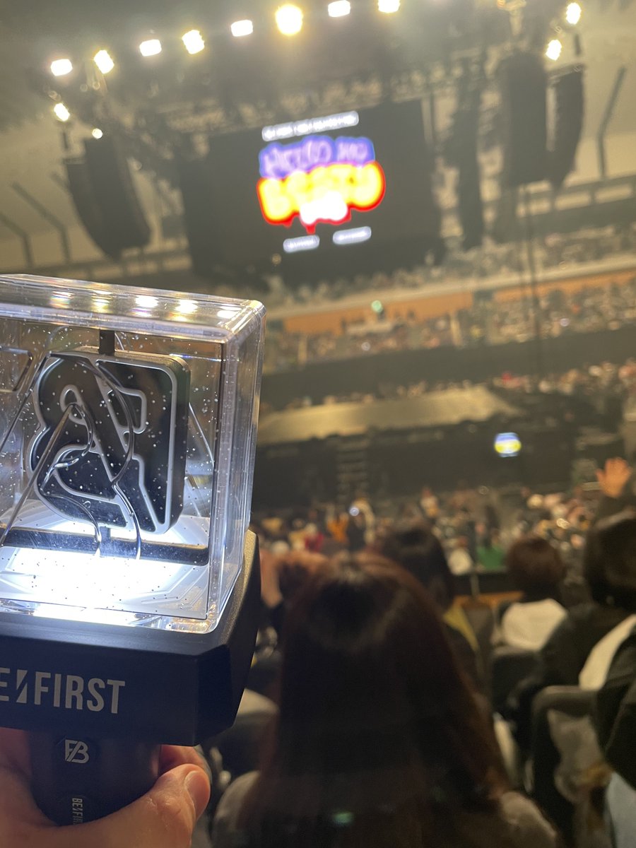 0318sayakanayan's tweet photo. 2日間ありがとう😭
1日目のレオの言葉は今の自分に刺さりまくったし、思い出すだけでも泣けてくる😭
次は札ドで待ってるぞ！
（急いで撮ったから写真センスなさすぎ。）
#HelloMyBESTY2北海道 
#シュントとレオのMC大爆笑
#HelloMyBESTY https://t.co/NCmdftHObn