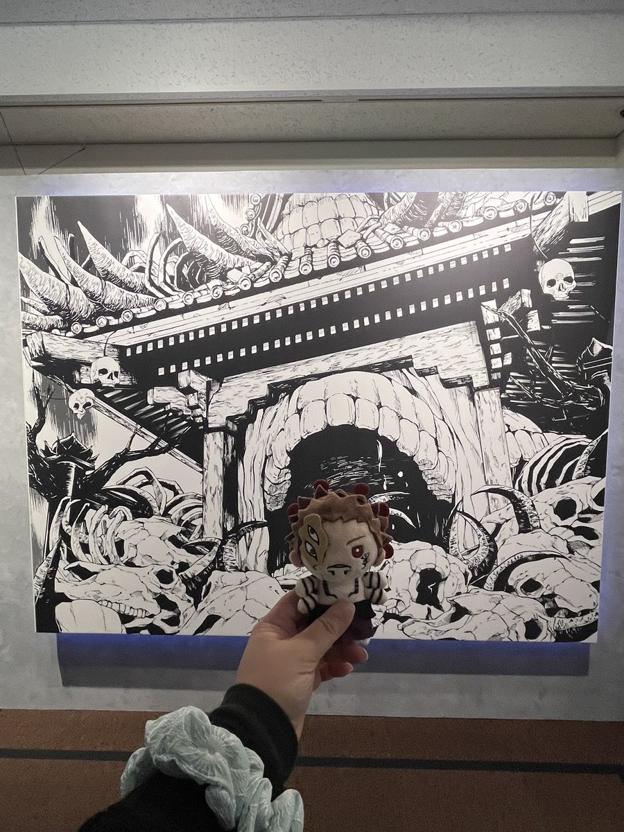 都築千尋@ツイフィ必読 tweet media