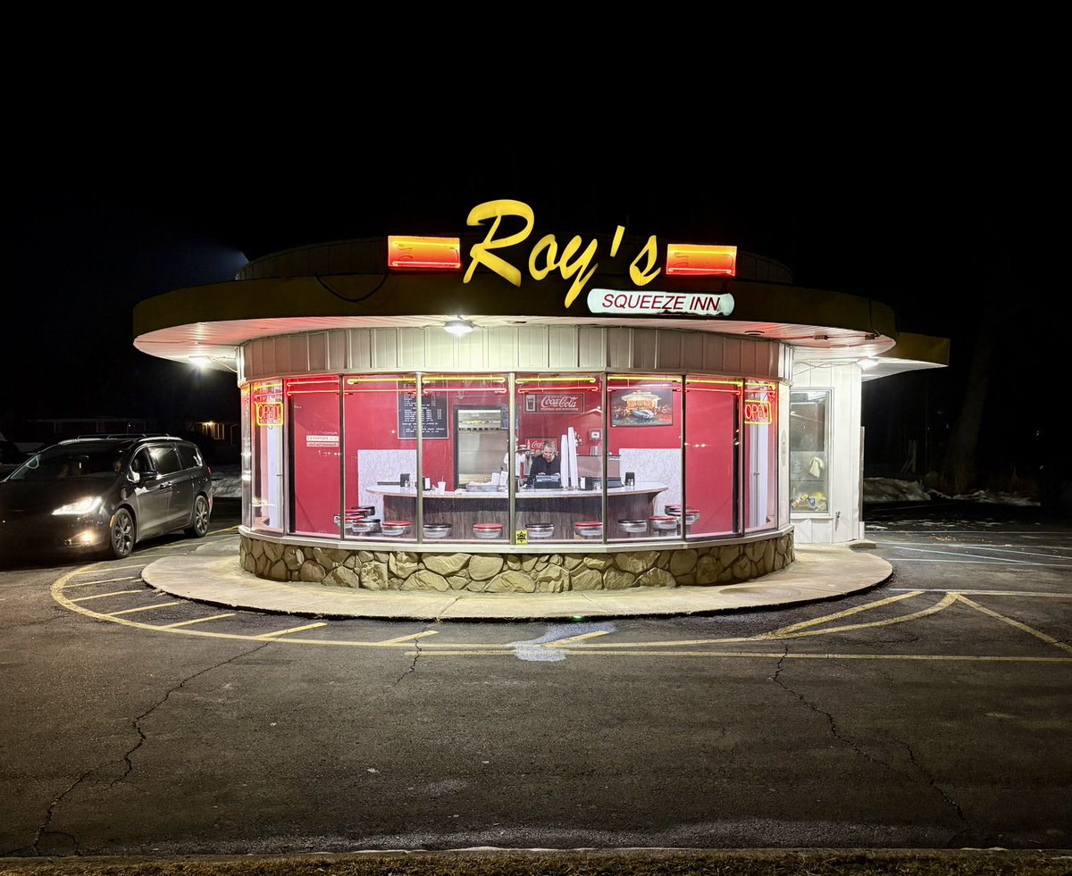 Midwest Modern tweet media