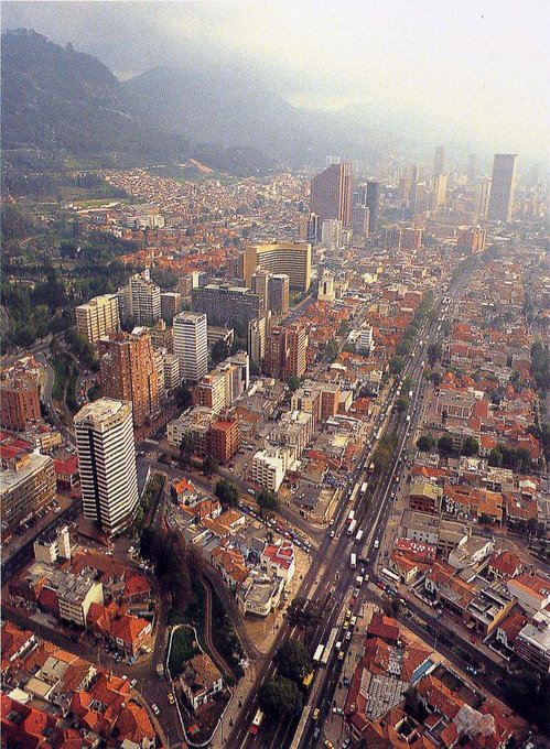 Bogotá, Avenida Caracas (Calle 14) con Calle 39 - en el año1993

Foto que nos comparte 
<a href="/DieguitoMar_19/">Diego 1995</a>