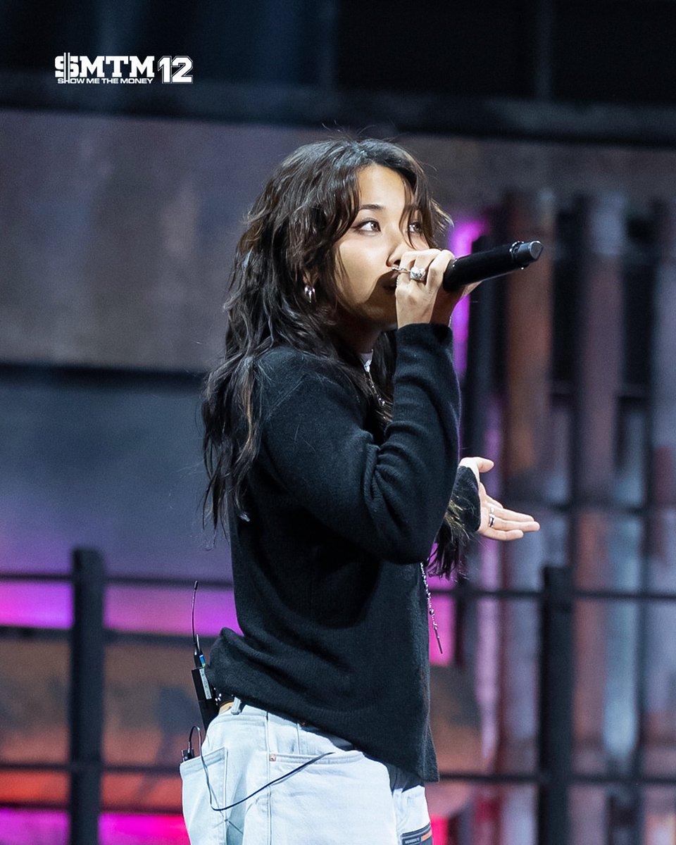 🐹 260216 mnet_hiphop IG POST 💘

[#SMTM12] Hell Song Camp 2R ‘4:4 Team Mission’ Behind Photos 

— #MILLIonSMTM12
#MILLI #มิลลิ #YUPP
#เชียร์นวยสุดใจคนไทยไม่ทิ้งกัน