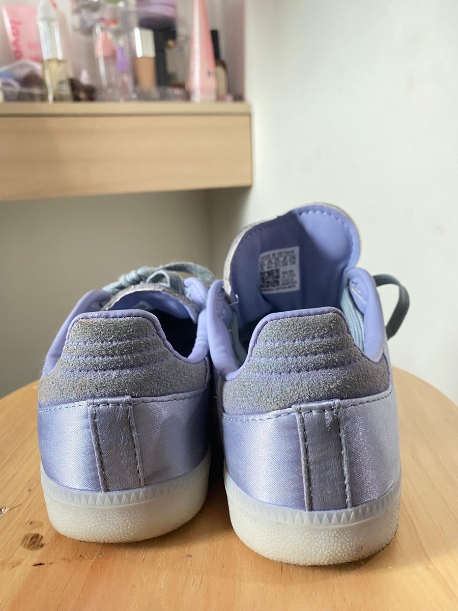 blueeeeeeissky's tweet photo. WTS Adidas Samba OG Purple 
Size 37 1/3
Harga beli 2jt
Harga jual 1,1  (bisa nego sampe deal)
Free laundry ya guys
Minus no box
Minat dm !!
#adidasOriginals #samba #zonauang #zonajajan #wts #jualasepatu https://t.co/7qBVaae3Co