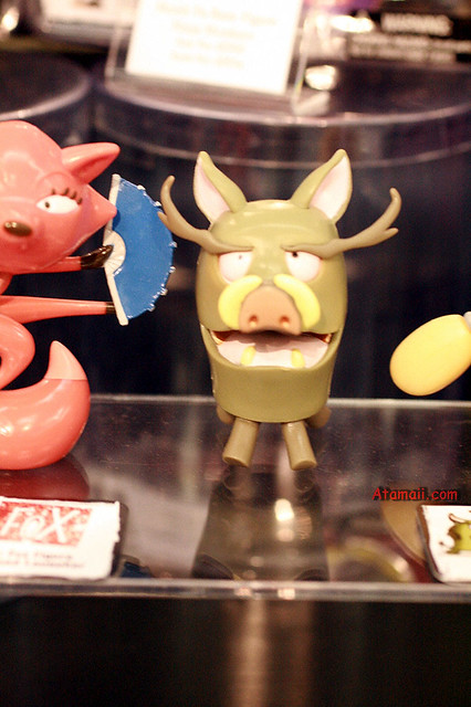 In light of Toy Fair, I'm still thinking of these Skunk-Fu figures. (Fox sadly never released!)