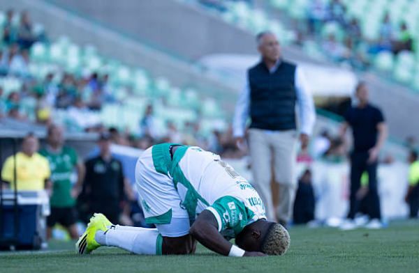 ⚽ #LigaMX #ClubSantos #DatoGEB 

Ocasión 60° que <a href="/ClubSantos/">Club Santos</a> ocupa el último lugar de una tabla general en torneos cortos desde 1996:

87 / Atlas
87 / Querétaro
83 / Puebla
65 / Veracruz
60 / SANTOS °
55 / Atlante
54 / UAG
53 / Necaxa
45 / Chiapas
38 / Morelia
31 / UNAM