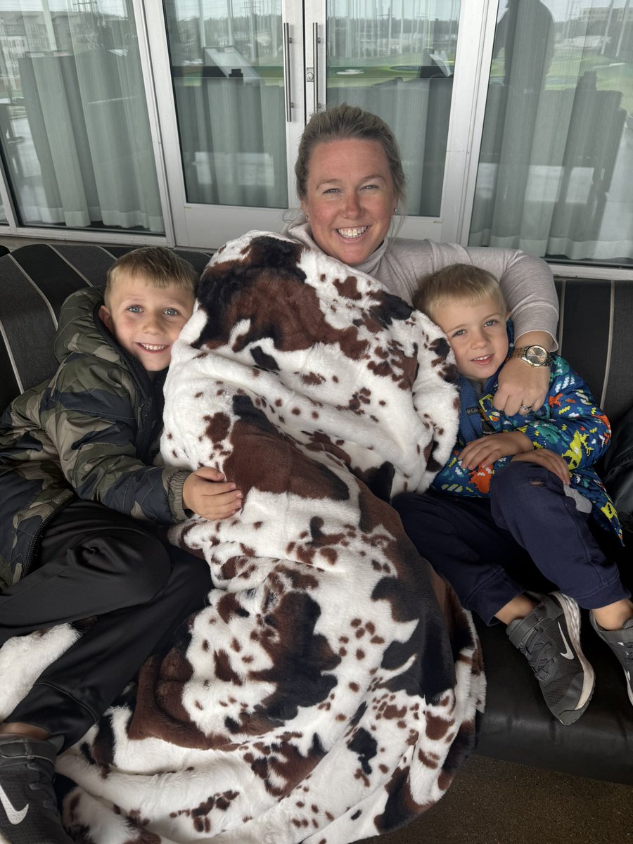 Robert Brown tweet media