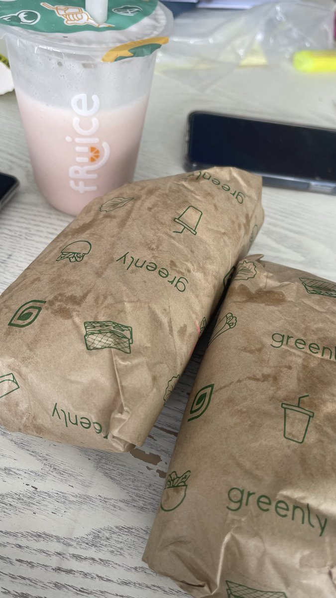 I order salad 🥗 they give me wrap 😭 who gonna eat 2 wrap at once dude 🥹😭