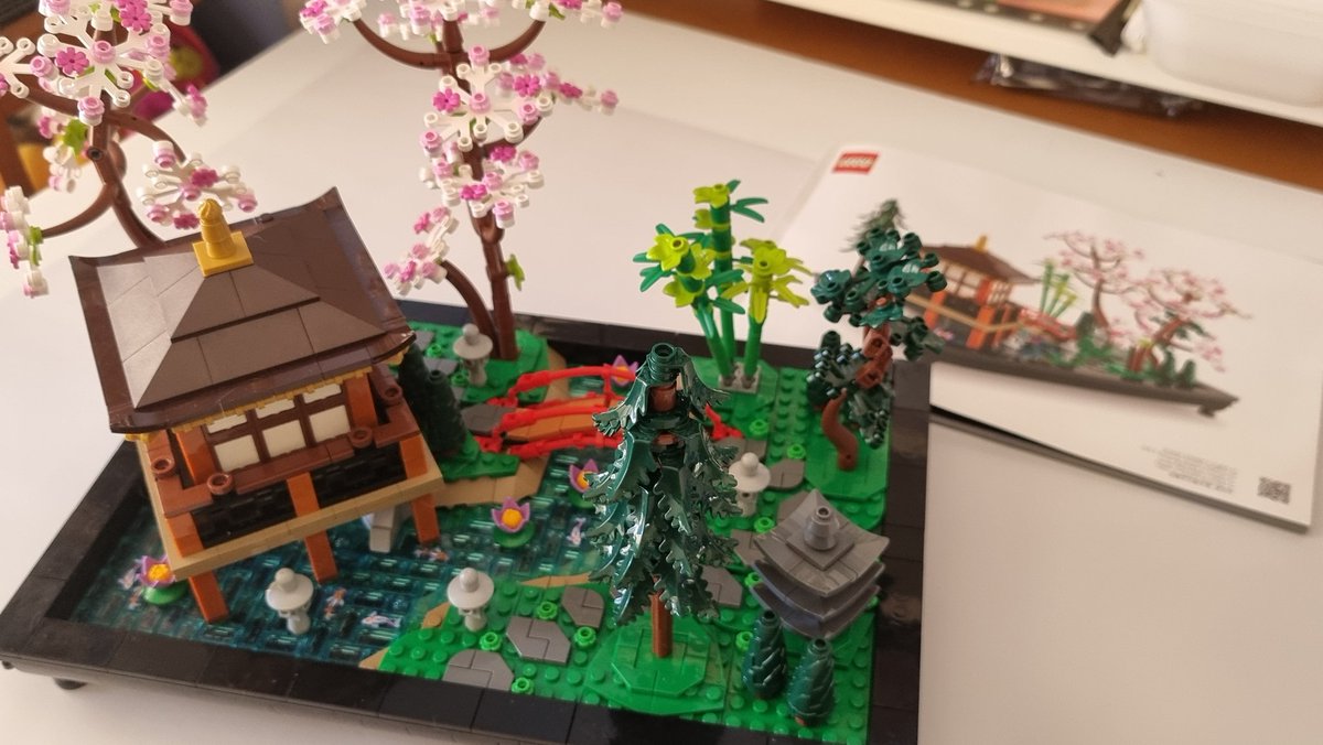 #Lego Tranquil Garden is finished.