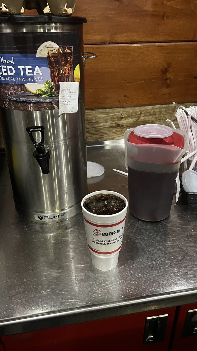 Elite southern fast food setup. Just gonna go ahead and add the middle name to the ig. 3:1 sugar to tea ratio