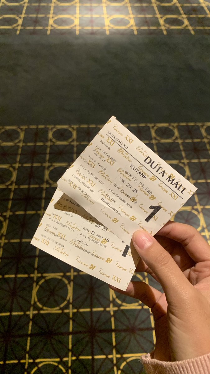 l0verrrr_'s tweet photo. sebagai anak kalimantan tidak afdol klo blm nntn KUYANK 🧟‍♀️ https://t.co/sLHSGVl6LE