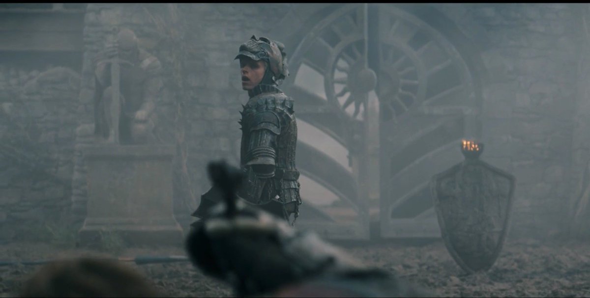 ايرون : 
#AKnightOfTheSevenKingdom