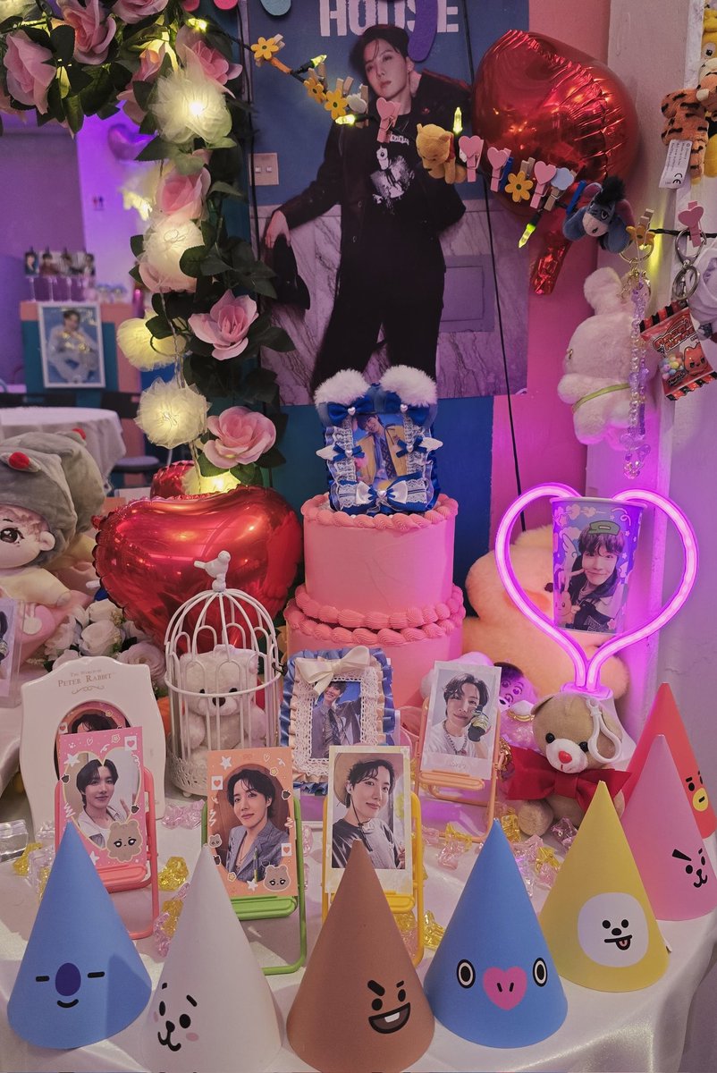 Evolon_a tweet media