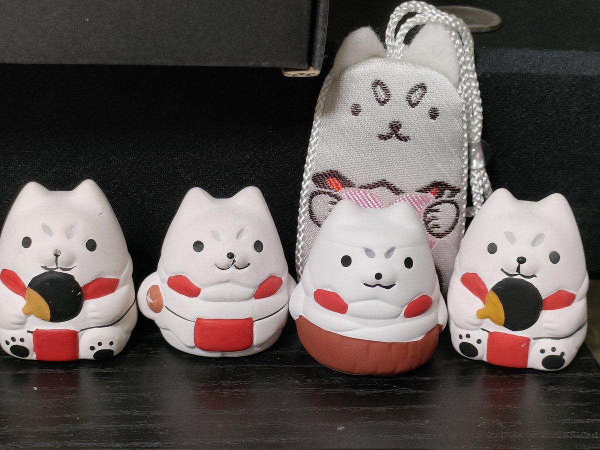 マッタリ月曜日
お好み焼きを作っていただきました🙏😋

見付天神(矢奈比賣神社)で
幸福を呼ぶお守りと
彼氏さんに交通安全のお守りを買ってきました☺️
しっぺいおみくじも引いてきた🐶
我が家のお守り神🥳