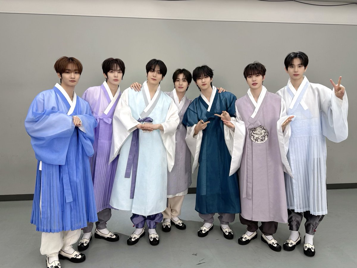 EPEX Official tweet media