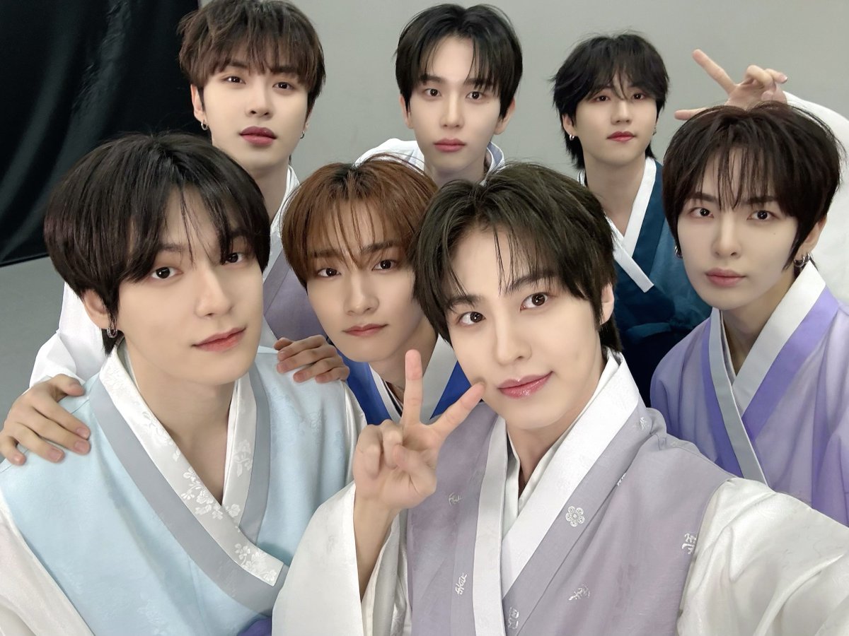 EPEX Official tweet media