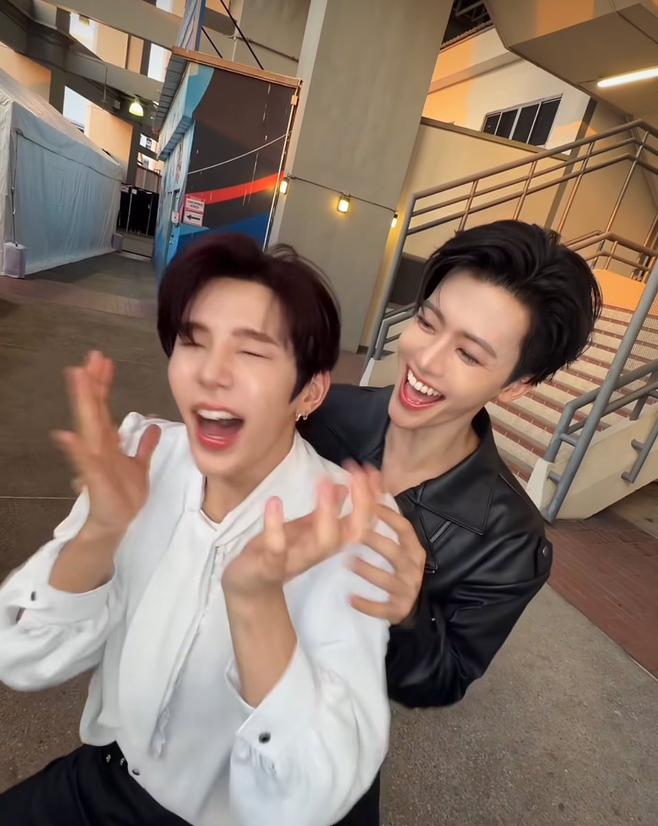 ㅋㅋㅋㅋㅋㅋㅋㅋㅋ
🦦🐰