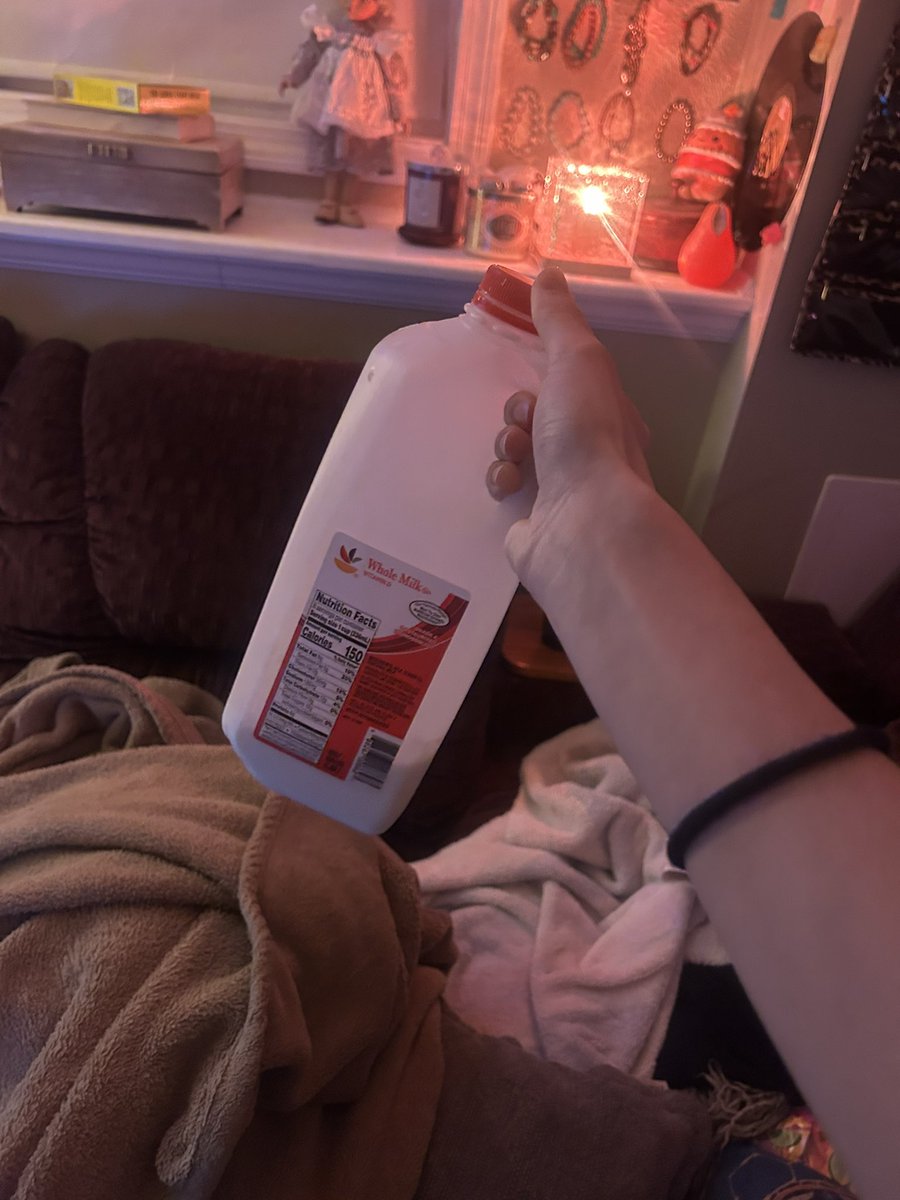 libgoomba's tweet photo. Nightcap https://t.co/4PkVNV34tW