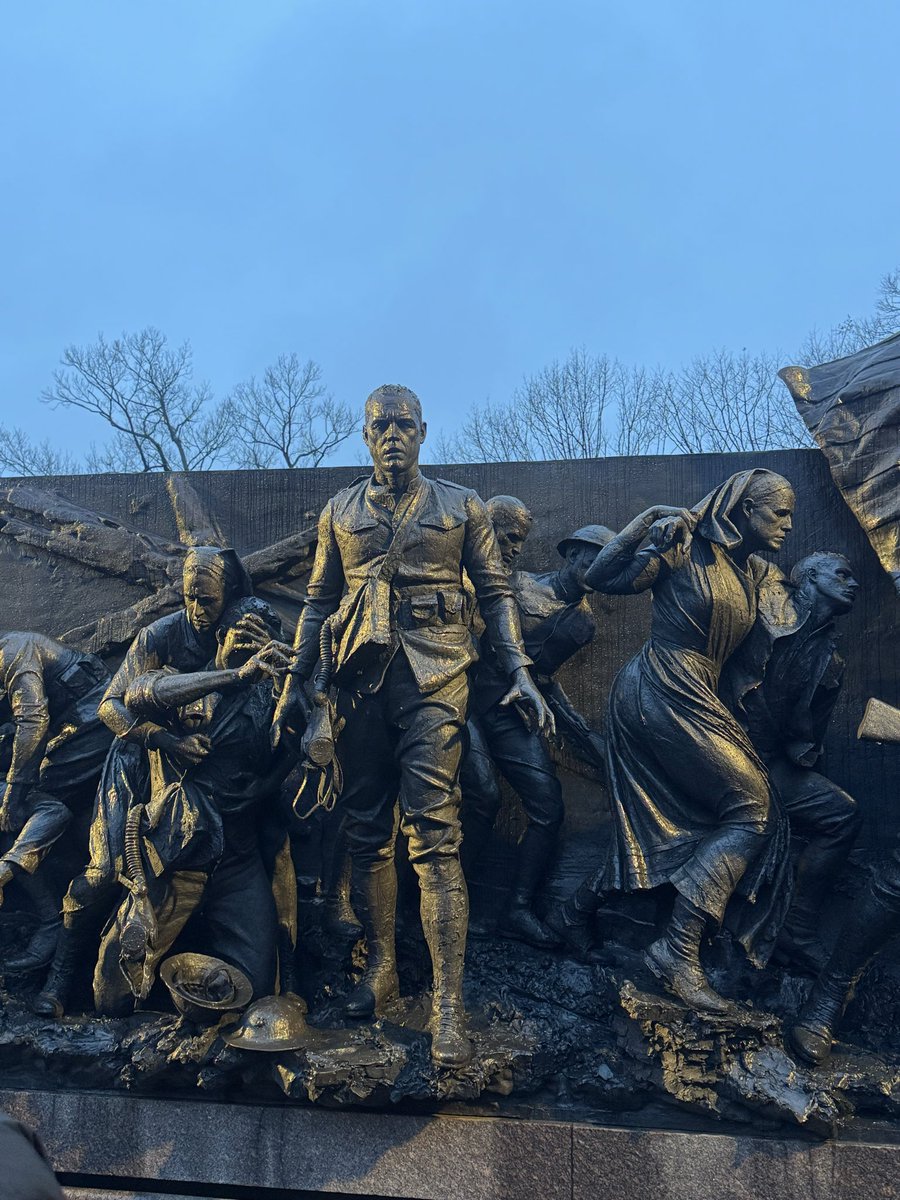 Sabin Howard tweet media