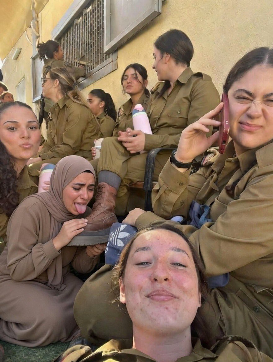 QueenMaya👑 tweet media