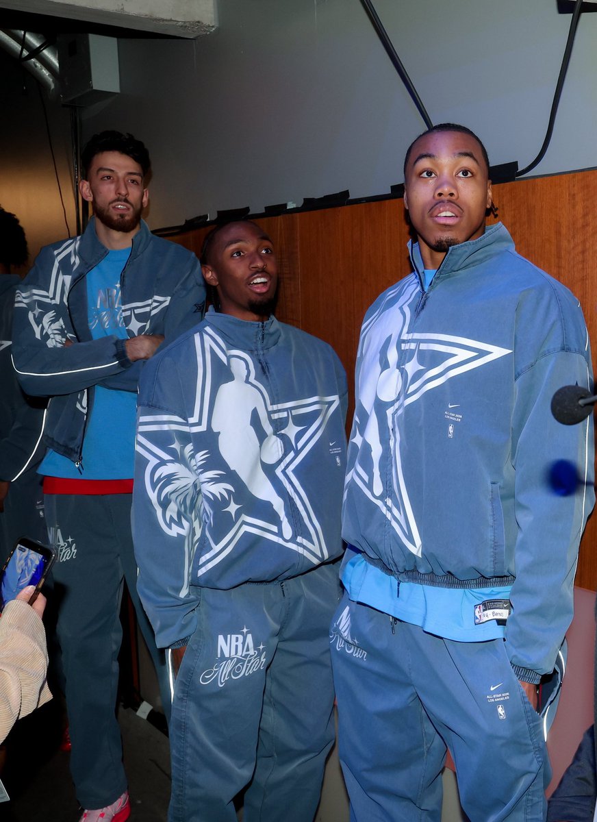 These might be the best All-Star warmups I’ve ever seen.

The NBA cooked. 🔥