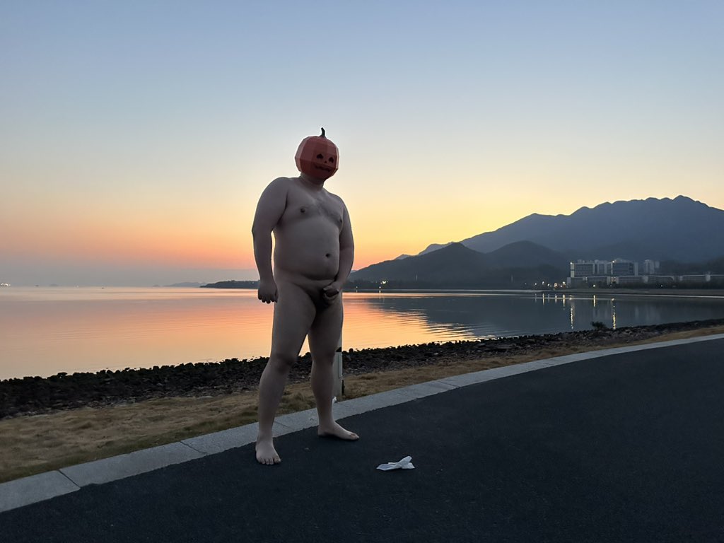 天体茶会 tweet media