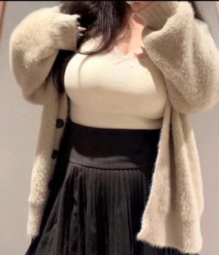 ひなみ tweet media