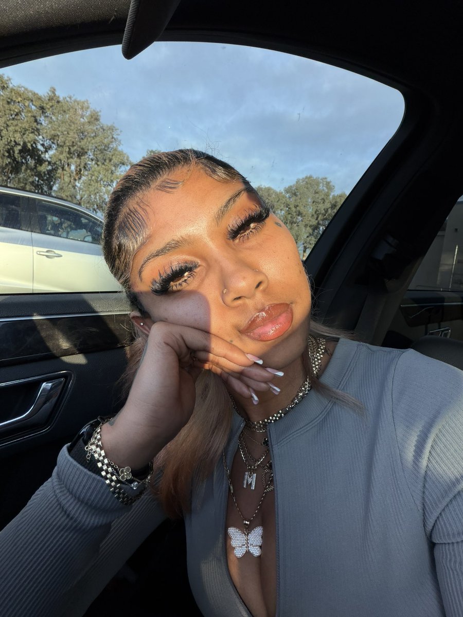 babyfacekilllaa's tweet photo. https://t.co/UOFSO0S9sl