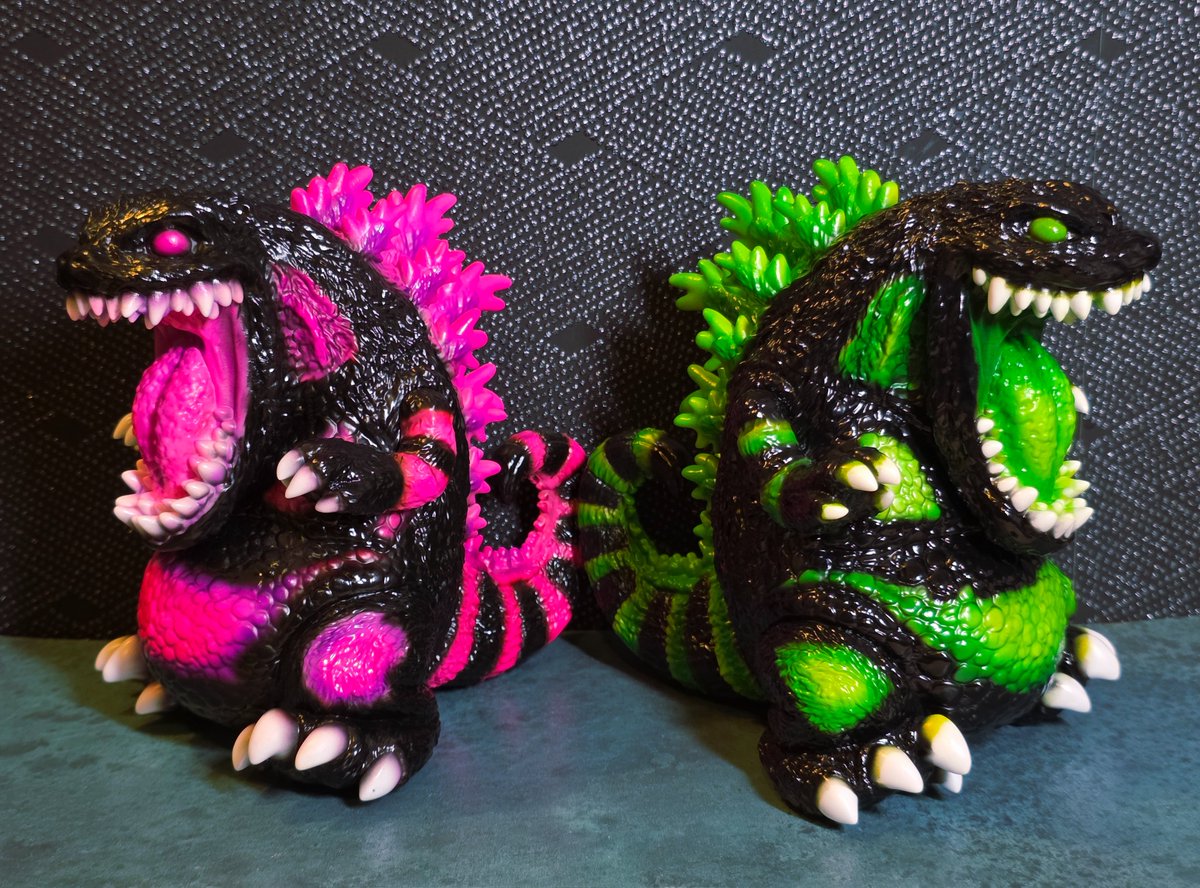 KAGEMARU DESIGNSさん（@kagemaru_d）のカゲゴジグリーンもお迎えしま