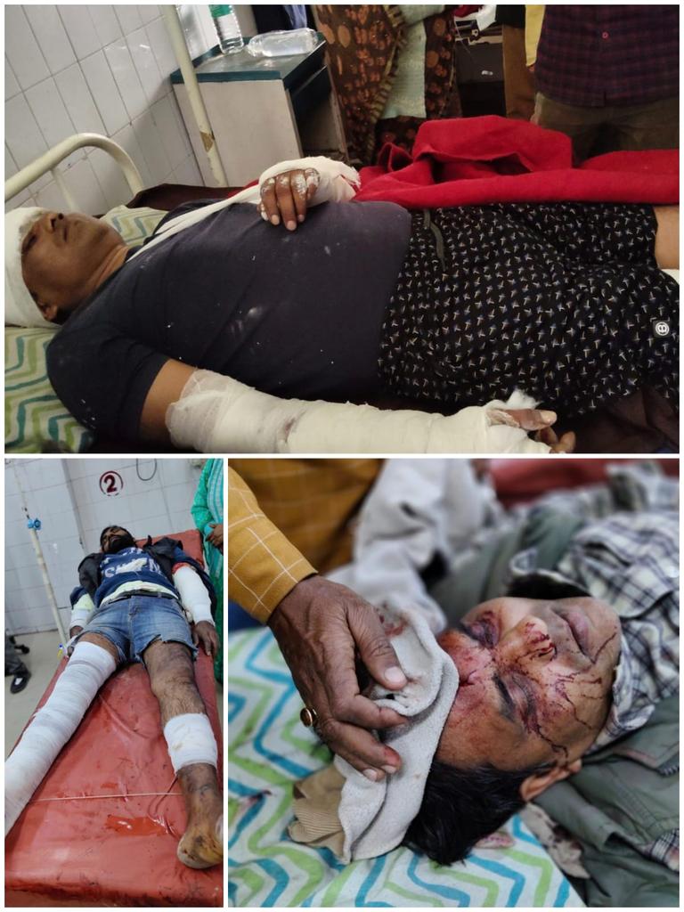 8फ़रवरी की घटना पर अब तक कोई कार्यवाही नही। पीड़ित परिवार को जान का खतरा है।
मा. <a href="/DMjaunpur/">DM JAUNPUR</a> <a href="/jaunpurpolice/">Jaunpur police</a> <a href="/Uppolice/">UP POLICE</a> <a href="/dgpup/">DGP UP</a> कृपया दोषियों पर अविलंब विधिक कार्यवाही सुनिश्चित करें।
<a href="/PMOIndia/">PMO India</a> <a href="/CMOfficeUP/">CM Office, GoUP</a> <a href="/kpmaurya1/">Keshav Prasad Maurya</a> <a href="/SwamiPMaurya/">Swami Prasad Maurya</a> <a href="/yadavakhilesh/">Akhilesh Yadav</a> <a href="/aajtak/">AajTak</a> <a href="/ANI/">ANI</a> <a href="/BBCWorld/">BBC News (World)</a> <a href="/CNN/">CNN</a> <a href="/ndtv/">NDTV</a>
