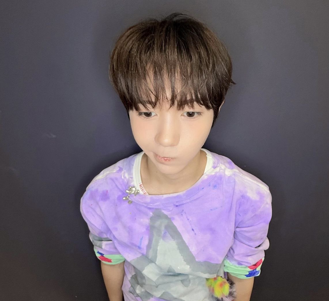 띨롱 료 .............. 🧍🏻