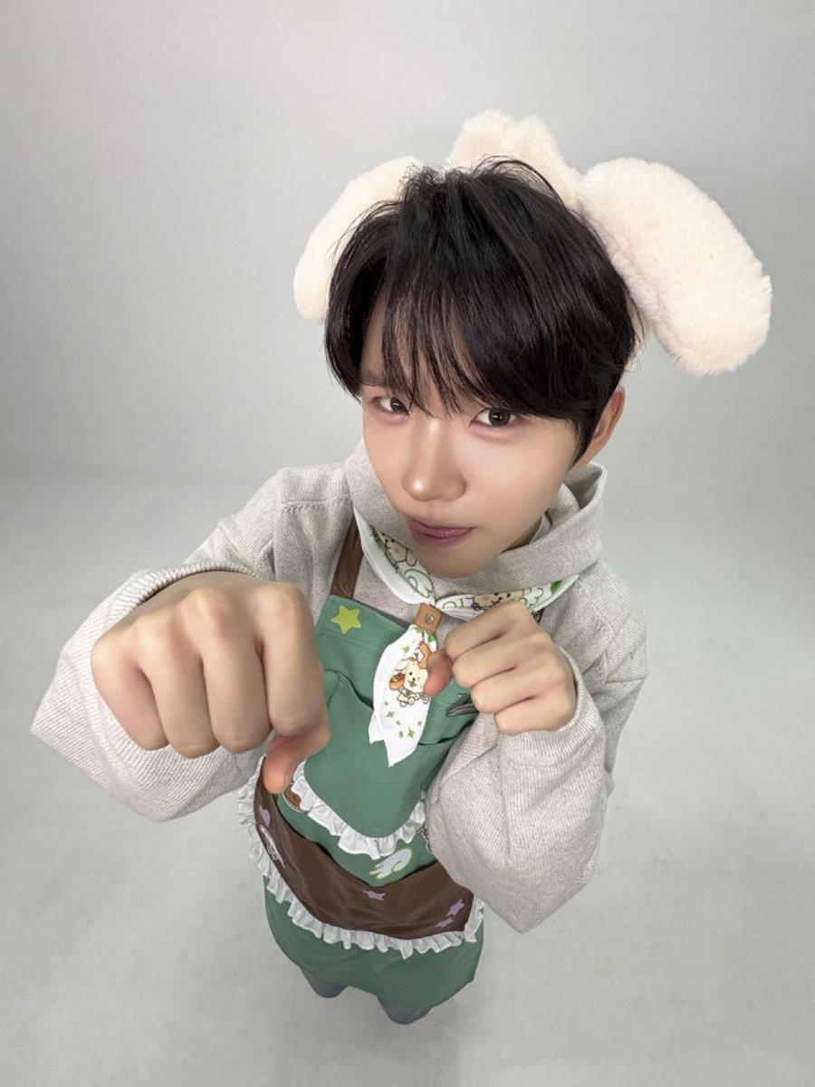 웅견이💕🧟 tweet media