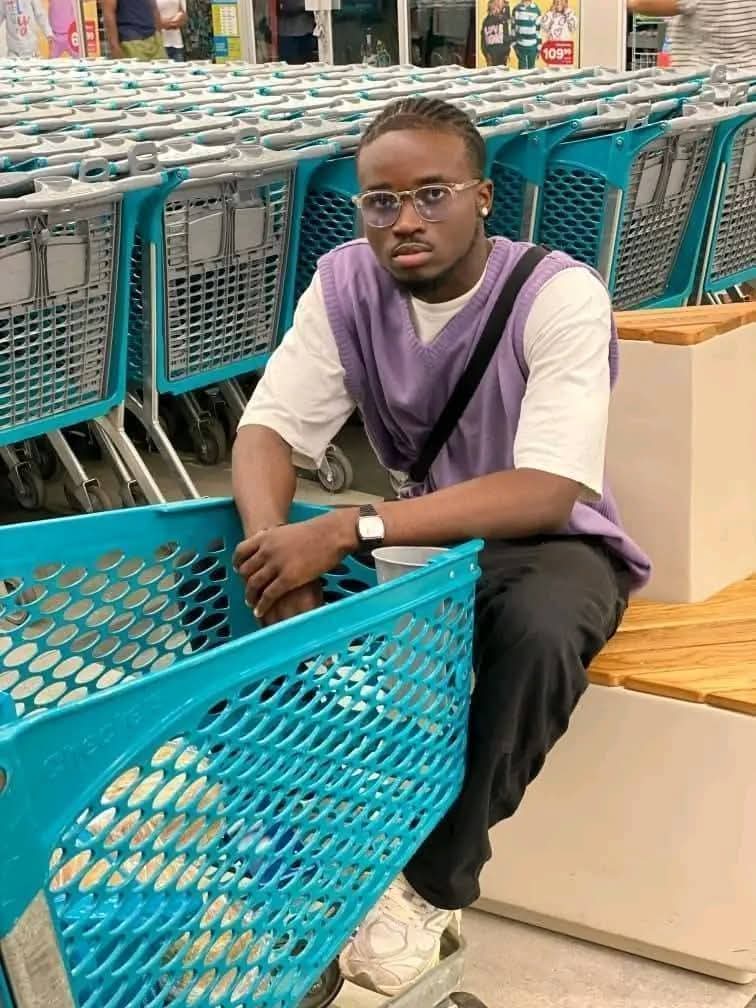 #PutSouthAfricansfirst tweet media