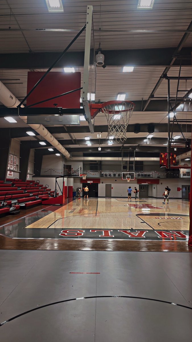 Ben Vozzola tweet media