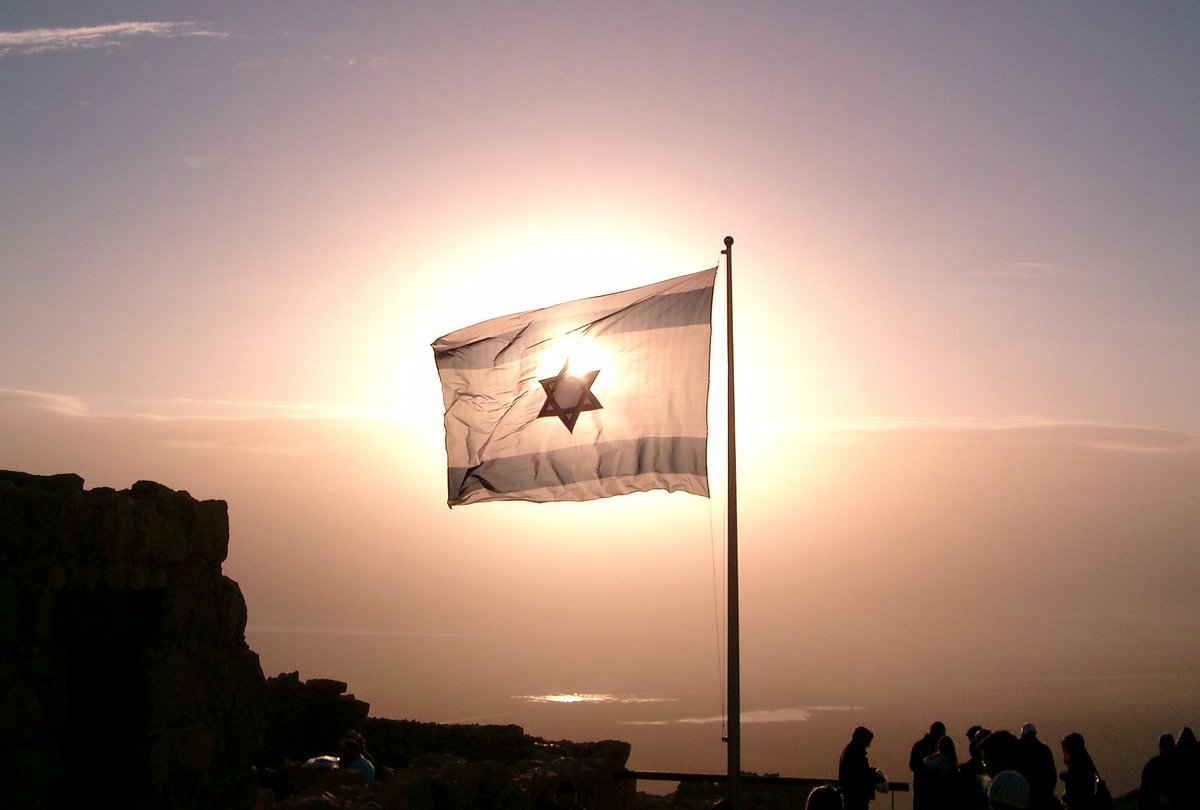 Good morning from the heights of Masada! ☀️

There is nothing quite like watching the sunrise over the Judean Desert as the flag catches the first light of day. It is a powerful reminder of history and resilience.

Wishing everyone a peaceful and inspired day ahead. 🇮🇱✨