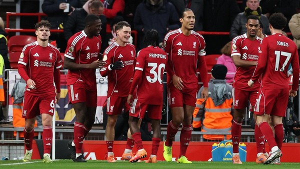 Klasemen Liga Inggris (Top-Flight) sepanjang masa

1️⃣ Liverpool FC
MP: 4387 | GS: 7402 | GD: +2135 | Pts: 7371

2️⃣ Arsenal FC
MP: 4387 | GS: 7334 | GD: +1886 | Pts: 7204

3️⃣ Everton FC
MP: 4771 | GS: 7305 | GD: +699 | Pts: 6962

4️⃣ Manchester United
MP: 4031 | GS: 6913 | GD: