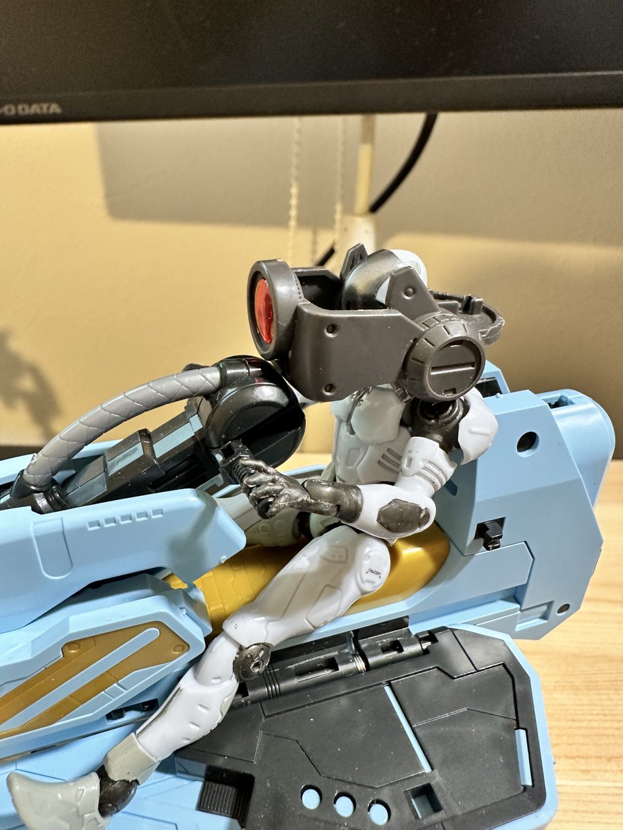 活かしきれず埋まっていたガールガンレディ。違和感なく乗ります。塗り替えればなお良くなること間違いなし。
#オルタードナノ