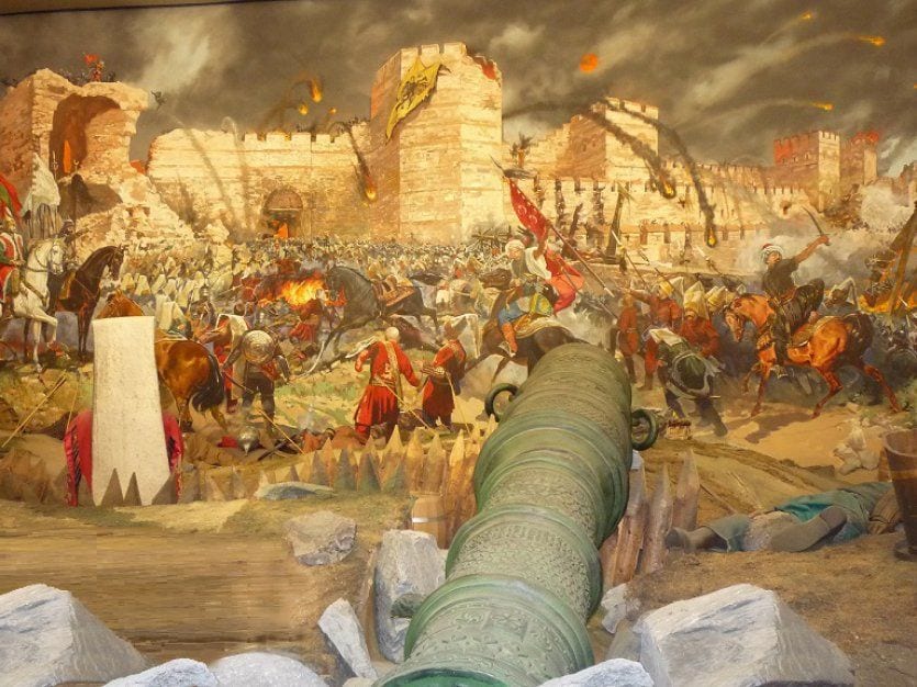 Topçu Ocağı

Kapıkulu Ocaklarına bağlı olup top dökmek, top atmak ve top mermisi yapmak gayesiyle teşkil edilmiş ocaktır.

Osmanlı ordusunda I. Murat zamanında top kullanılmış olsa da ordu ve donanmaya yerleşmesi Fâtih Sultan Mehmed döneminde olmuştur.