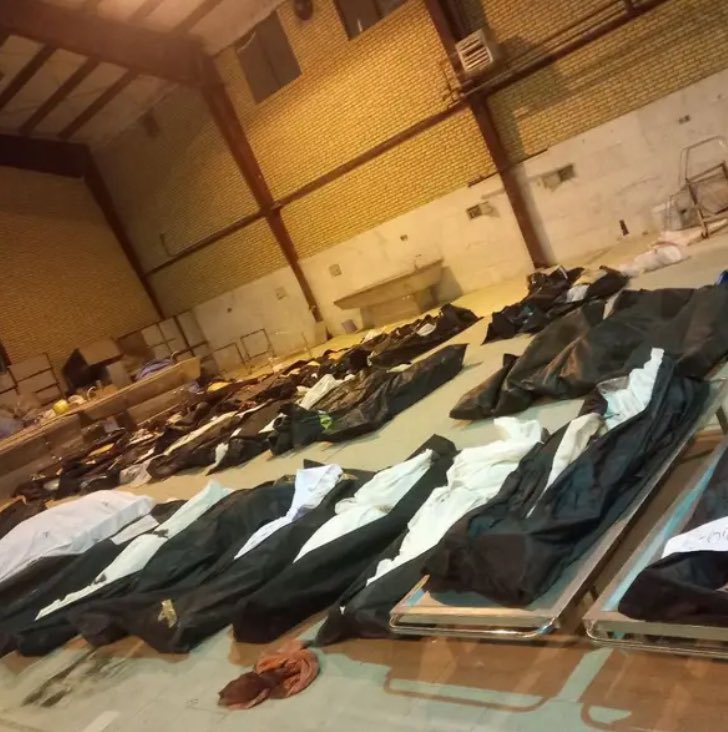 Adorno_Persian's tweet image. برای ما از اربعین و کربلا نگو

از ایران در خون نشسته،
از #چهلم بی‌پایان وطن بگو!

#IranMassacre