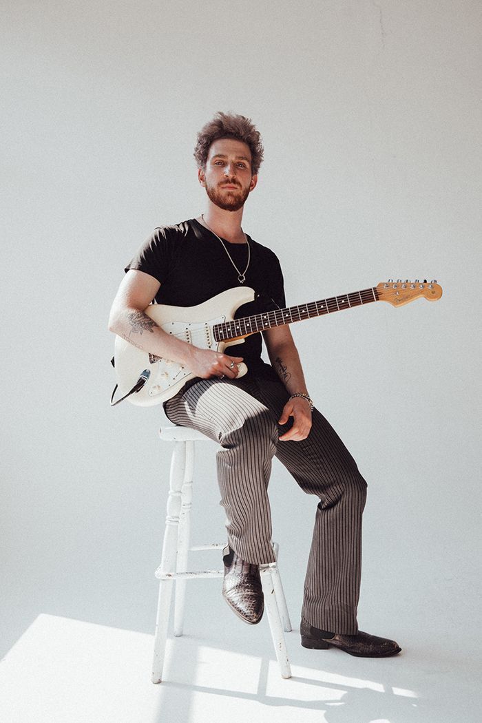 LIVE 105’s SOUNDCHECK tweet media