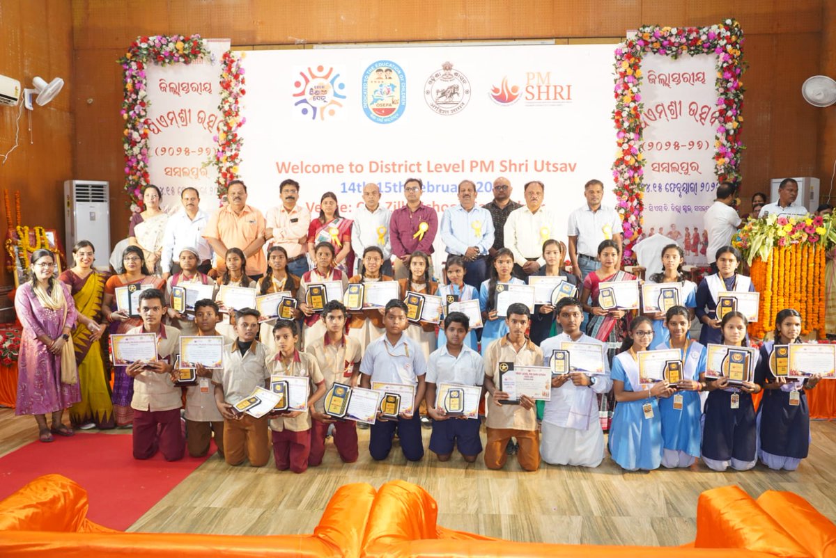 SambalpurD31486's tweet photo. District level PM shri ustav 
The District-Level PM SHRI Utsav was organised with the objective of strengthening academic preparedness and holistic development of students.
@dpradhanbjp @DmSambalpur @CMO_Odisha @EduMinOfIndia https://t.co/XrGreFWghJ