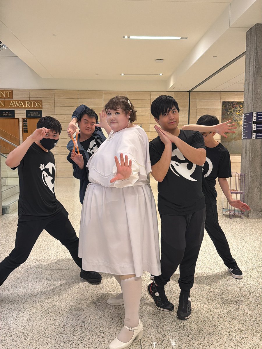 I love <a href="/TeamSakuraka/">Sakuraka</a> !!! 
these are some of my favorite people in the world, and the time we’ve all spent together are always filled with laughter and joy! 
Thank you for taking me up on my request to collaborate! You’ve all made me feel like a real idol~🪽🤍