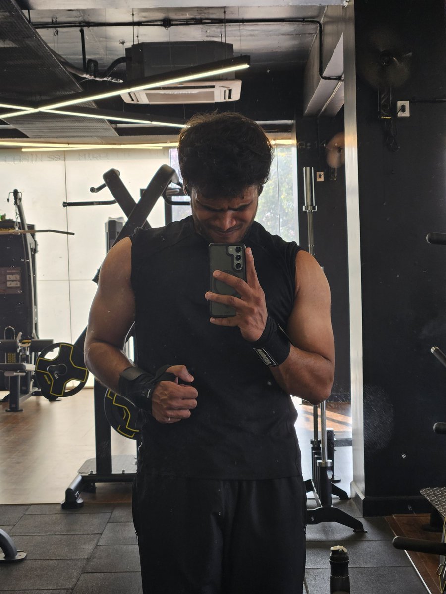 Sidharth tweet media
