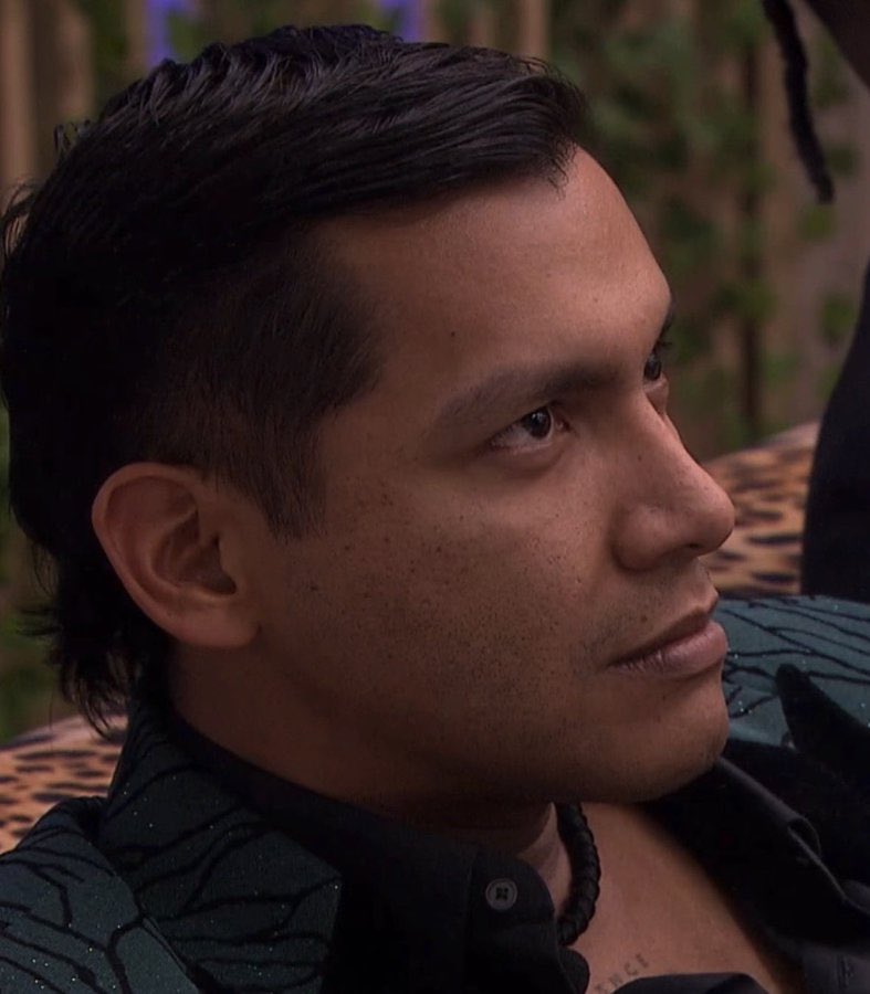 RCN no va a sacar el clip, van a dejar a Alexa como mentirosa, Juanda Caribe tiene presuntamente los mismos contactos que tenía Altafulla, por algo ambos entraron de forma directa, él es su jugador y lo van a proteger             
#LaCasaDeLosFamososCol 
#LaCasaDeLosFamososCol3