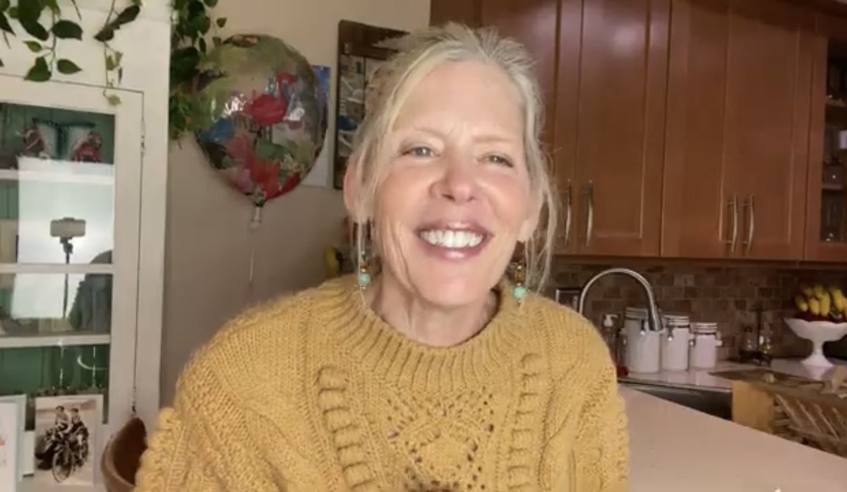 forgrace's tweet photo. This week's new video from #Women In #Pain Nation HQ - bundle up! WIPN leader Cynthia Toussaint shares how hard it's for a woman with #chronicpain to stay warm. Layers and space heaters help, but it's one battle after another https://t.co/NZ8kSNSVzF #staywarm #gettoasty https://t.co/dWjUf4uyiM
