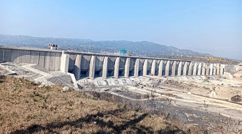 Shahpur Kandi Dam being Operationalised , Installed capacity of 206MWs with a balancing reservoir of 4.23 TMC(Thousand million cubic feet).

J&amp;K-Punjab Border

*Ravi river is already allocated to India under Indus water treaty.