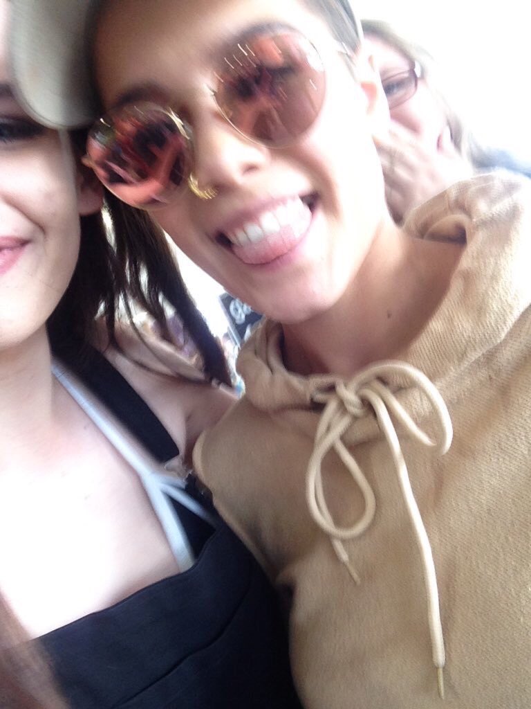babyplutoem's tweet photo. darwinism and experiment on me in Brisbane pleaseee @halsey i deserve this… ily https://t.co/vsQF1S5xrc
